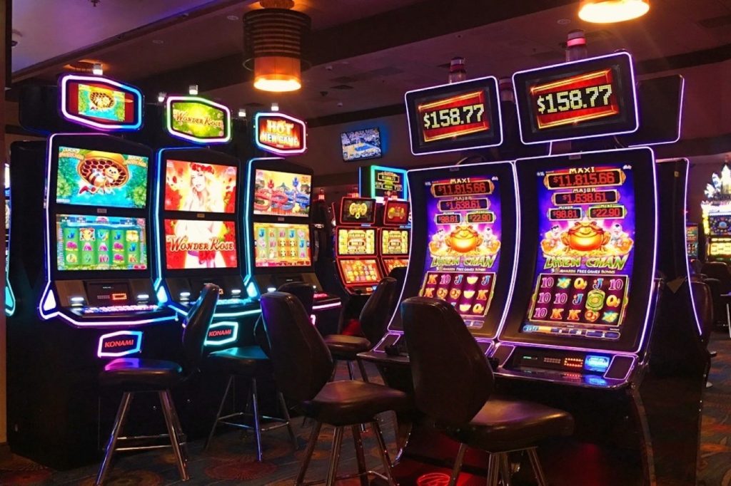 Слоти з фріспінами: retrigger, множники та правила бонусу